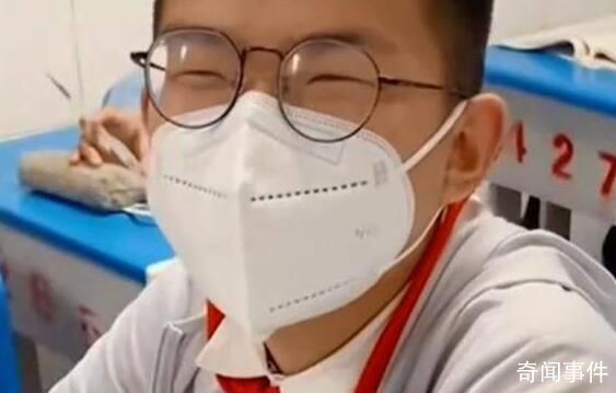 老師意外發(fā)現(xiàn)13歲學(xué)生已是公司老板 公司老板氣質(zhì)已上線