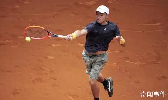 吳易昺再創(chuàng)中國男網(wǎng)歷史 2-1逆轉(zhuǎn)加斯奎特