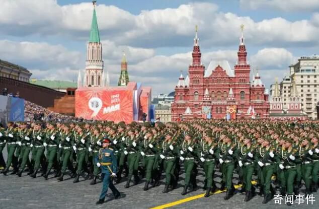 俄少將:閱兵當(dāng)天約有百次無人機(jī)襲擊