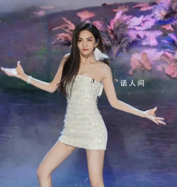 Ella說組團22年還沒這么女過 引發了網友們的熱議