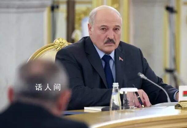 俄官員:盧卡申科只是生病無(wú)大礙