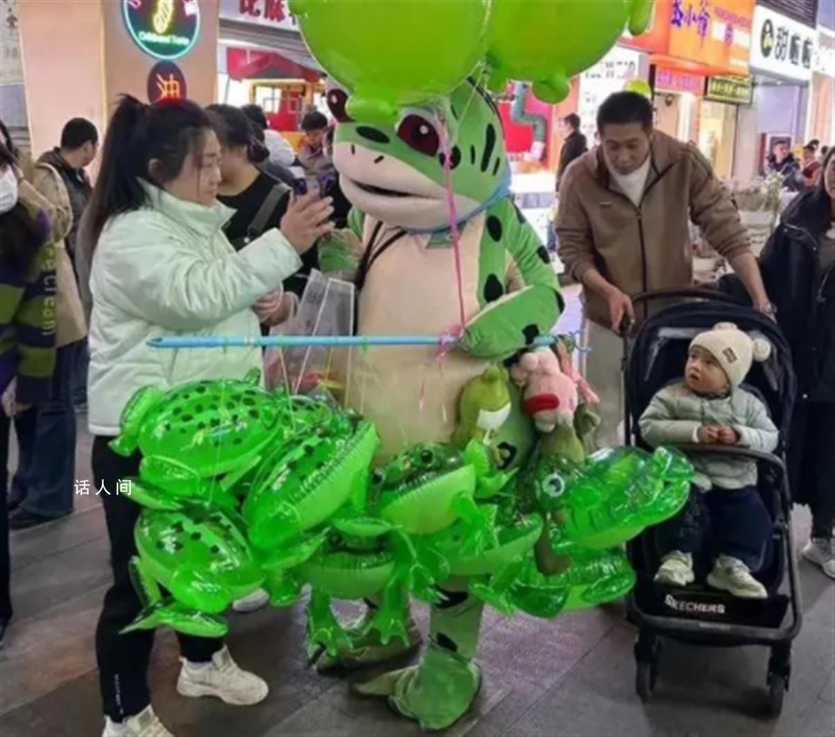 網(wǎng)紅“賣崽青蛙”到底做錯了什么