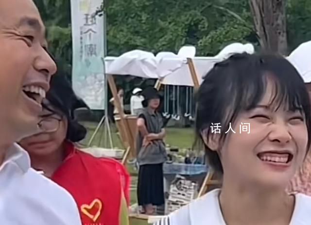 挖呀挖黃老師回應(yīng)素顏被吐槽 是想讓最好的狀態(tài)展現(xiàn)給大家