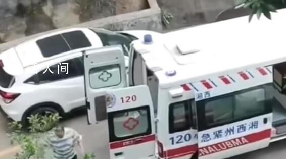 從26樓撐傘跳下男童生命體征平穩(wěn) 斷肢已經(jīng)接上