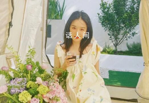 闞清子被男友求婚 求婚現(xiàn)場(chǎng)畫面曝光