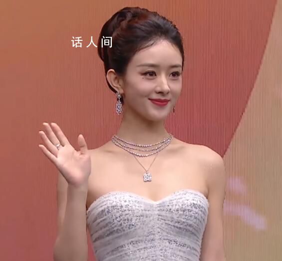 女明星多巴胺紅毯造型 女明星們仿佛陽光下的出水芙蓉