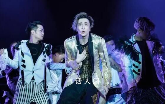 薛之謙把伴舞的鞋子扔了 令人大跌眼鏡