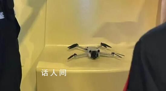 女孩在鬧市被無人機刮傷臉 面部頓時冒出血來