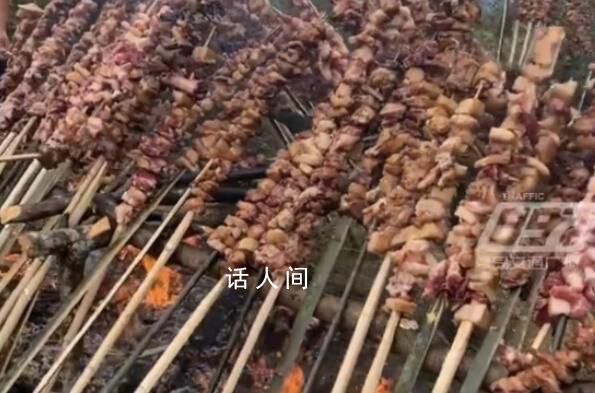 廣西燒烤竹簽長1米8 不僅排面大做法還講究
