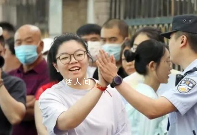 這一波“高考表情”值得定格