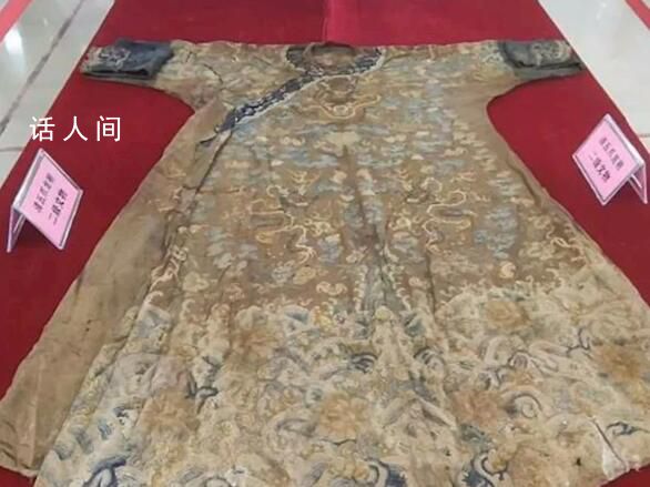 盜墓團伙穿清代龍袍炫耀 專案組共抓獲涉嫌文物案件犯罪嫌疑人42名