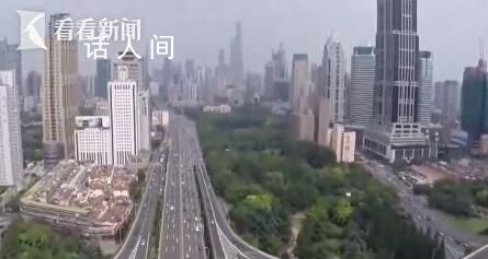 網約車司機月入過萬神話已破 不少網約車司機發出感慨