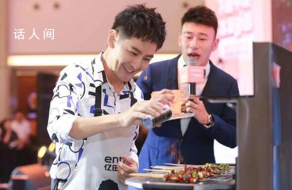 林志穎現(xiàn)身商演 獲得了不少網(wǎng)友的關(guān)注和追捧