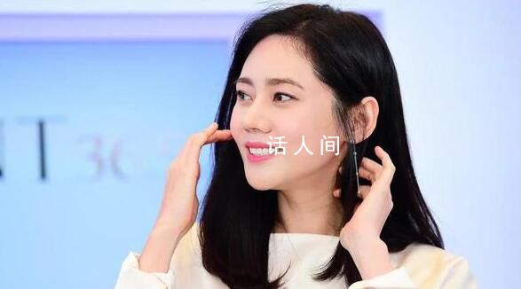 秋瓷炫唱的是中文還是泰文 看字幕真的差點沒聽出來唱的什么