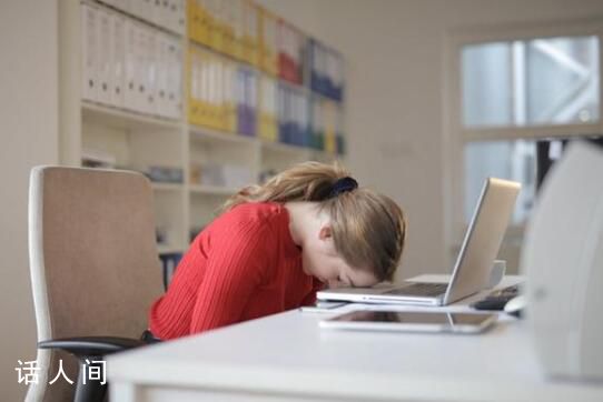 張雪峰建議報考有壁壘的專業 本科就業沒那么難