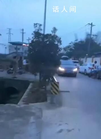 四川一學(xué)院附近現(xiàn)分尸案?警方回應(yīng)