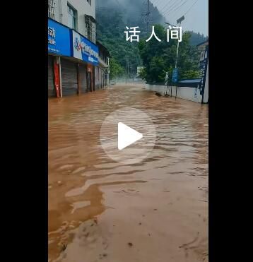 湘西多地內(nèi)澇 河水漫過橋梁