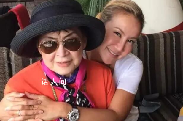 曝李玟媽媽不吃不睡狀態(tài)差 令人非常擔(dān)心