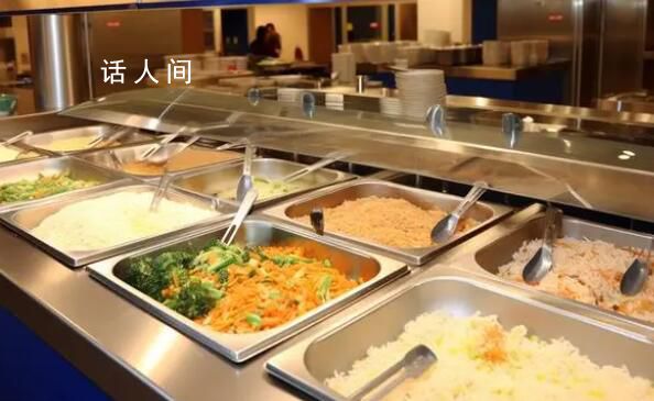 傳媒女碩士辦社區食堂:4菜1湯15元