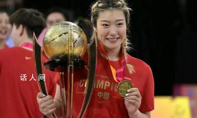 張隆前妻稱孩子看到李夢大尺度照片 希望李夢能公開致歉