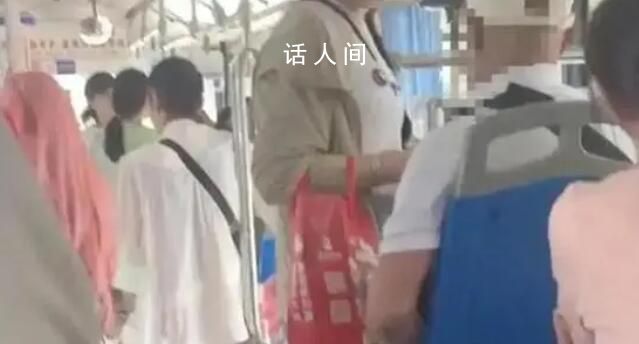 遭辱罵cos女孩希望大爺給父母道歉 引發了社會廣泛關注