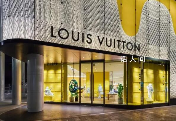 中國游客在日本爆買LV 中國游客境外消費開始恢復