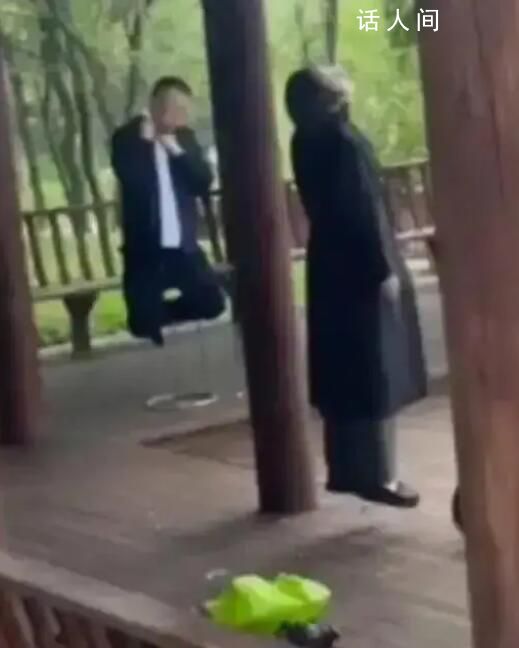 吉林一公園內1男1女上吊身亡 目前有專門部門正在處理此事