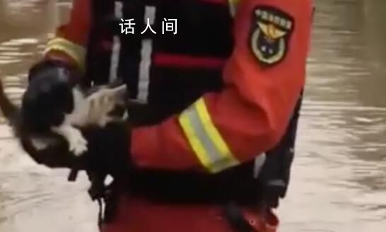 汛中溫情 傳遞著溫暖人心的力量