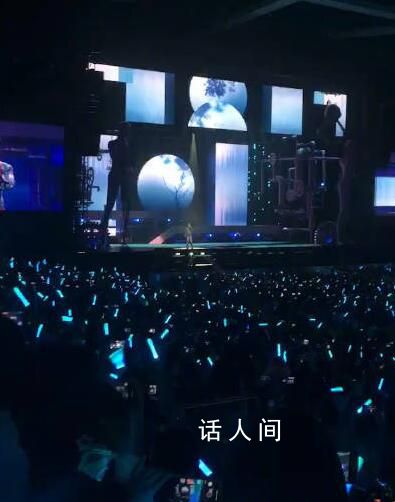 汪蘇瀧鳳凰傳奇合唱荷塘月色 現(xiàn)場氣氛熱烈