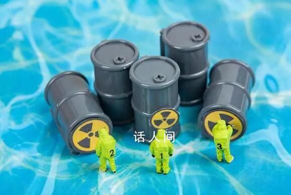 核污水排海后日本人在海里游泳 這是真不怕死