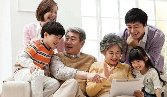 “臨時(shí)兒女”從業(yè)者月入過(guò)萬(wàn) 臨時(shí)兒女是什么意思