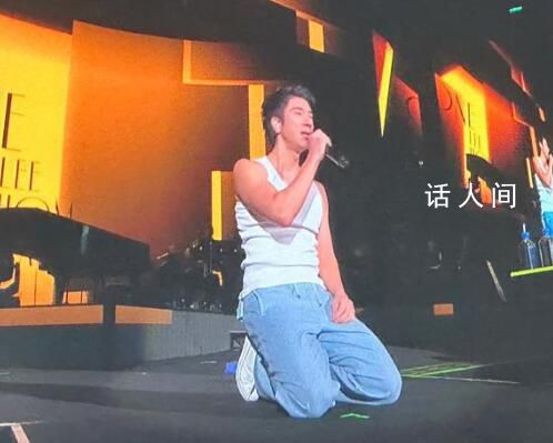 王力宏演唱會跪謝粉絲 主辦方發聲明回應