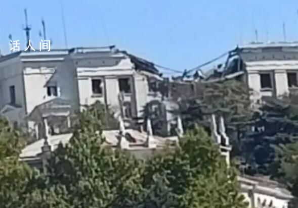 俄軍黑海艦隊總部遭導彈襲擊 一枚導彈碎片落在了盧納察爾斯基劇院附近