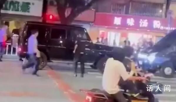 奔馳頂撞特警車輛 司機涉醉駕被刑拘