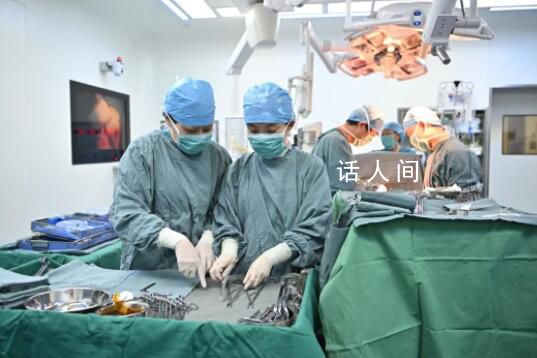 多地醫生降薪 有人績效獎金減半