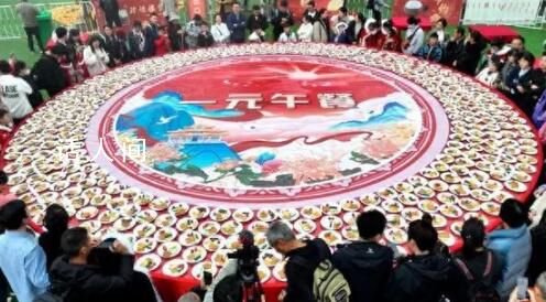 河南老君山堅持7年推出一元午餐 吸引眾多游客前來品嘗