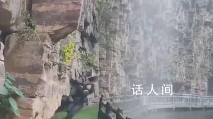 女子在景區(qū)提醒禁練鐵頭功處撞破頭 目前縫了5針還在治療中