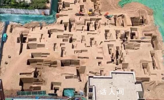 女生住所旁挖到古墓秒變墓景房 考古全過程清晰可見