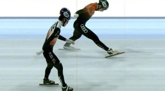 中國(guó)短道速滑2000米混合接力金牌 賽季首金