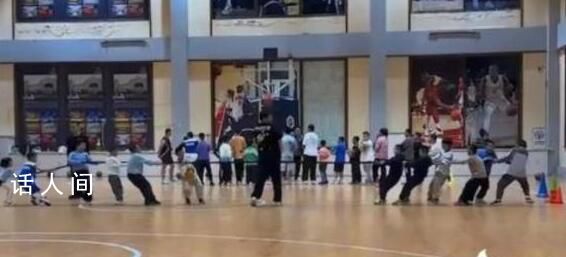 佳木斯坍塌體育館此前訓練畫面曝光 當地政府和消防部門正在全力營救