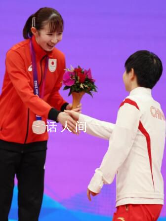 早田希娜說和孫穎莎成了好朋友 早田希娜以4-0的成績橫掃波多黎各選手迪亞茲