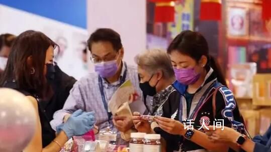 港人北上“跨境買菜”快樂多 深圳超市擠滿港人