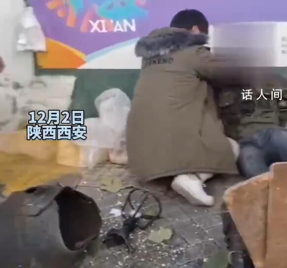 爆米花攤機器突然爆炸致2人受傷 導致攤販和一名路人受傷倒地