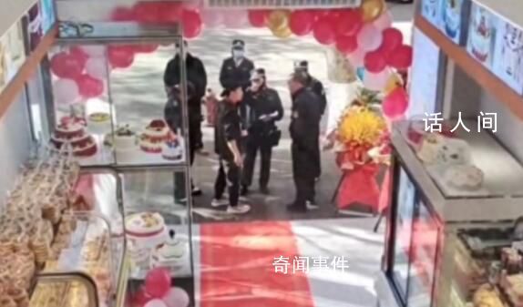 蛋糕店開業門口擺花籃被罰200元 這一執法行為屬于正常執法