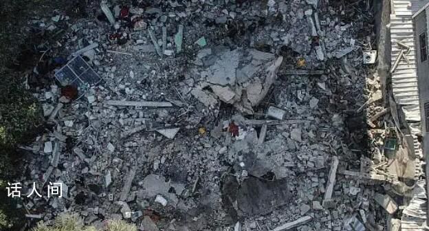 以軍轟炸加沙城內(nèi)兩棟住宅樓 導(dǎo)致至少50人死亡另有12人受傷