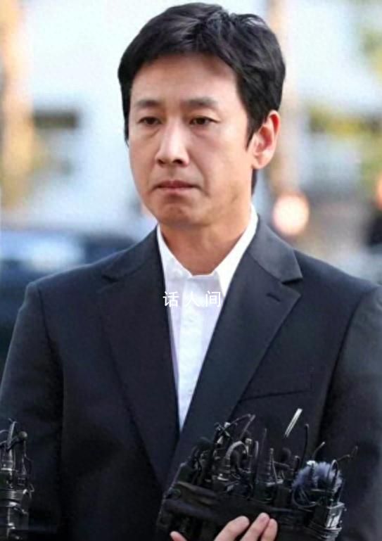 李善均去世 疑似燃碳自殺