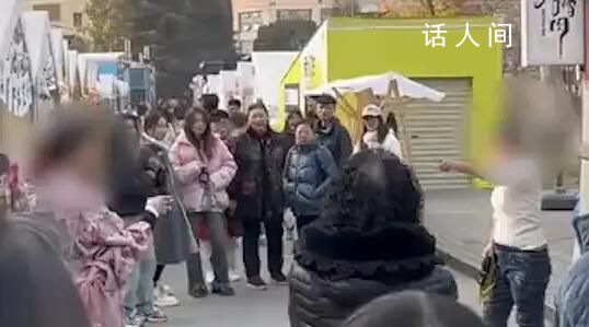 女子穿和服逛街遭市民指責(zé) 兩人爭(zhēng)執(zhí)不斷