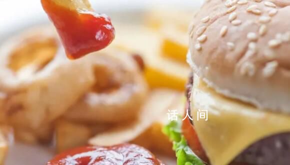 麥當勞“窮鬼套餐”不漲價 保持13.9元