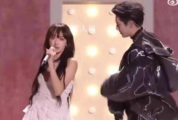 宋茜王鶴棣親上了嗎 這一幕讓現(xiàn)場觀眾和網(wǎng)友們都震驚了