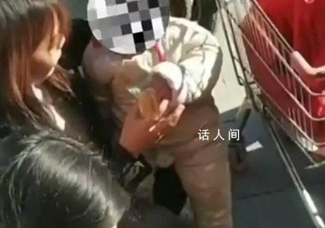 河南一被棄養(yǎng)男嬰遭姥姥拒收 社會(huì)關(guān)懷與無(wú)助背后的故事